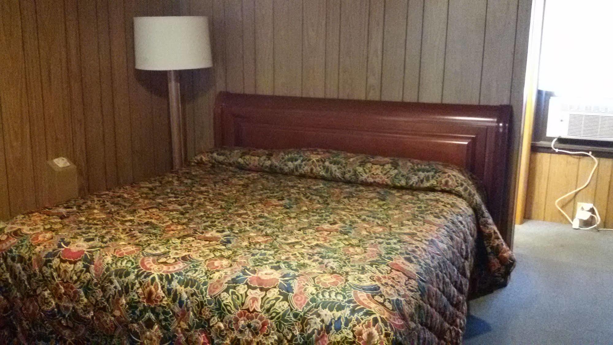 Hotel Blue Top Inn Stevens Point Kültér fotó